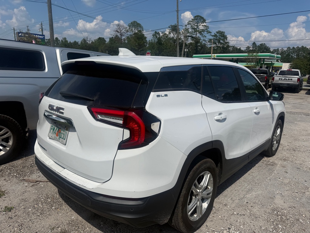Photo 5 of this GMC TERRAIN