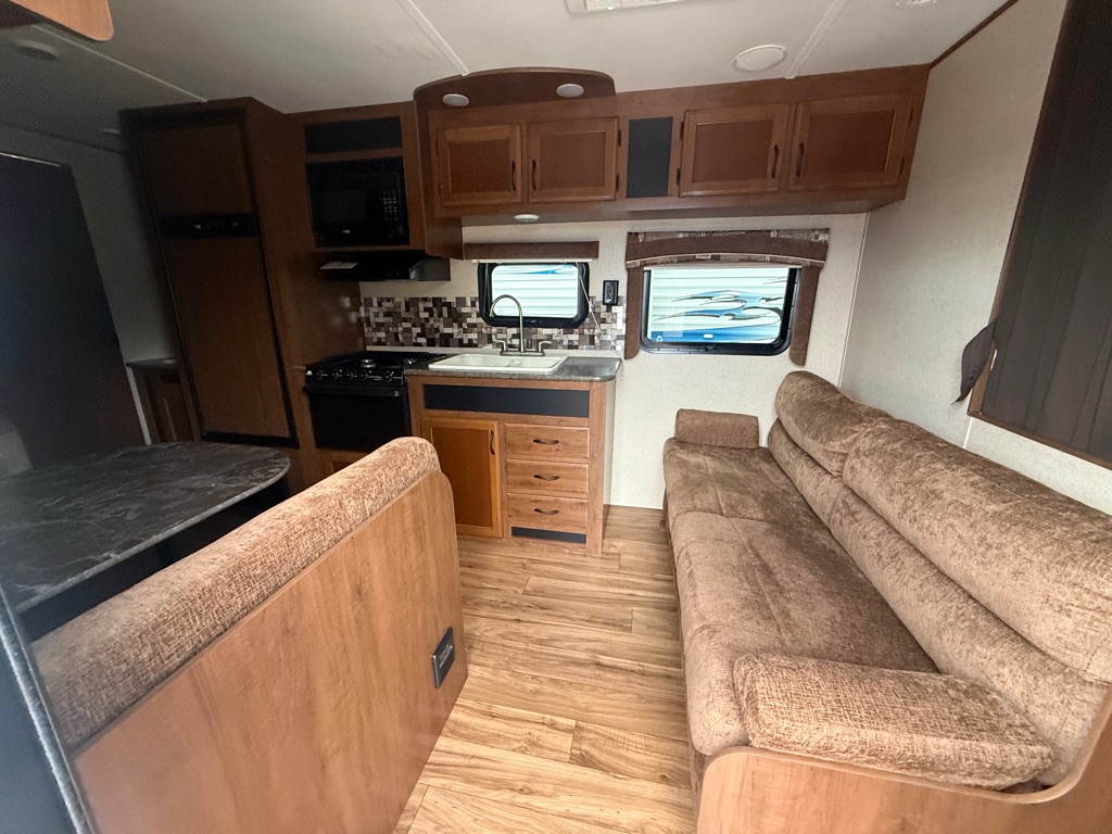 Photo 6 of this JAYCO JAY FLIGHT