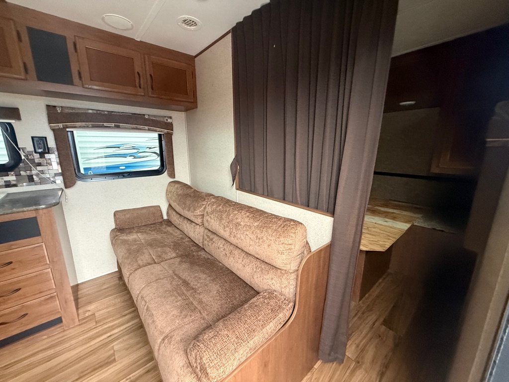 Photo 7 of this JAYCO JAY FLIGHT