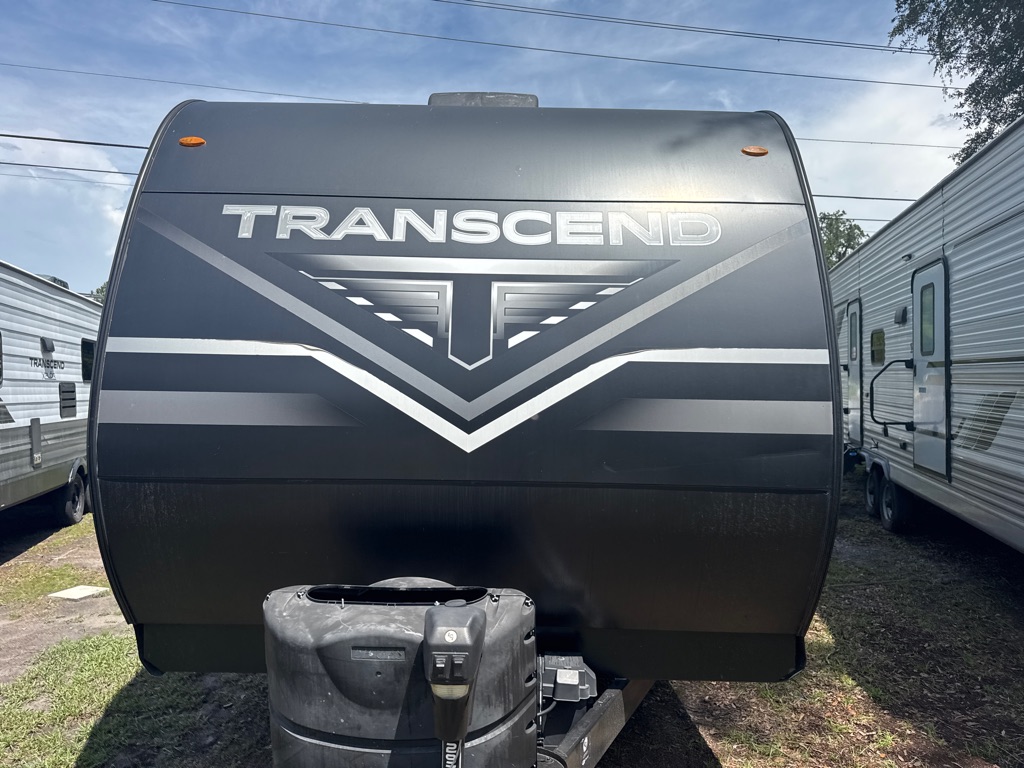 Photo 2 of this GRAND DESIGN TRANSCEND XPLOR
