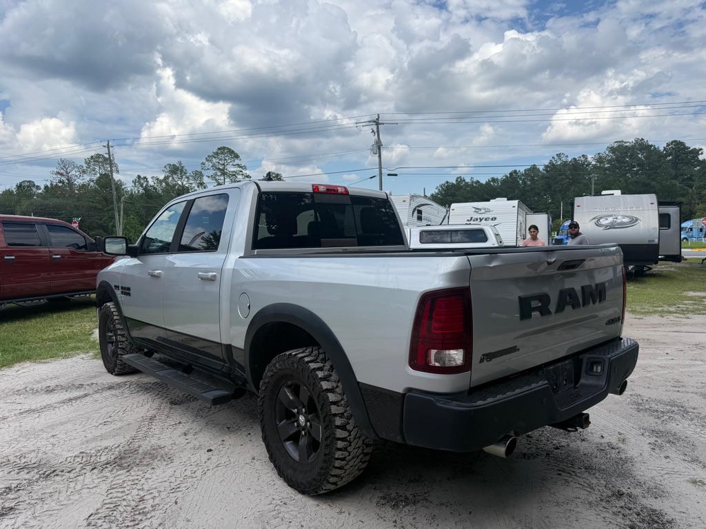 Photo 7 of this RAM 1500