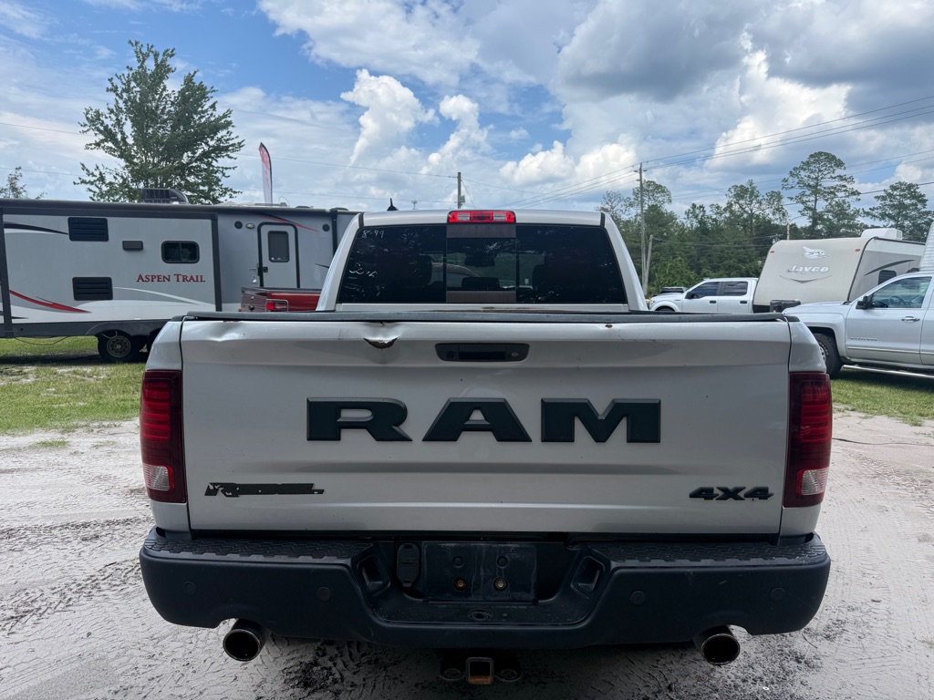 Photo 6 of this RAM 1500