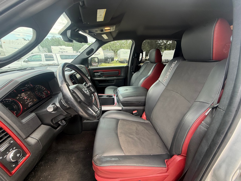 Photo 9 of this RAM 1500