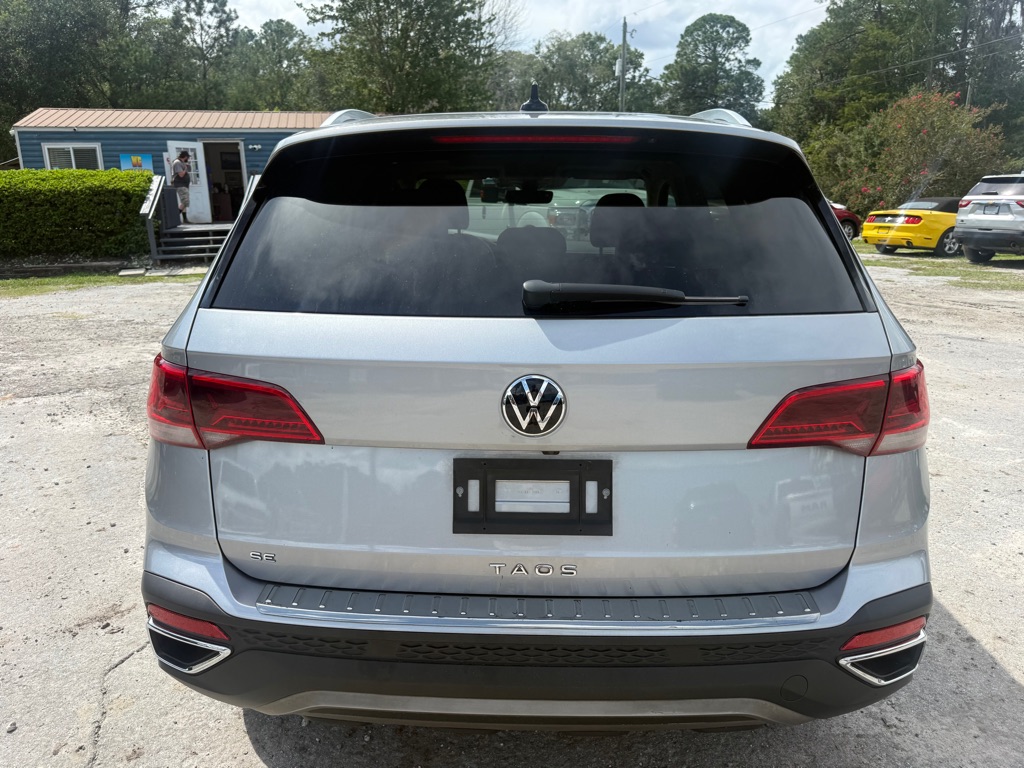 Photo 6 of this VOLKSWAGEN TAOS