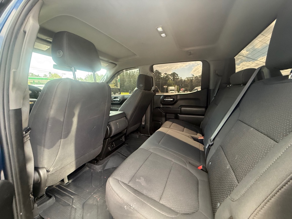 Photo 9 of this CHEVROLET SILVERADO LTD 1