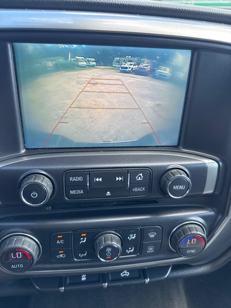 Photo 9 of this CHEVROLET SILVERADO 1500