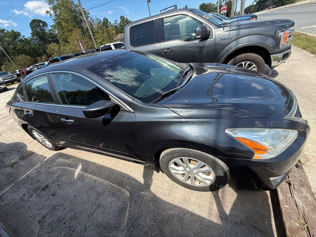 Photo 2 of this NISSAN ALTIMA