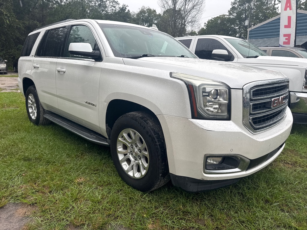 Photo 3 of this GMC YUKON
