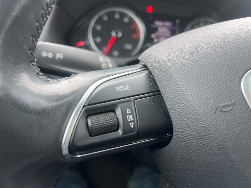 Photo 16 of this NISSAN ALTIMA