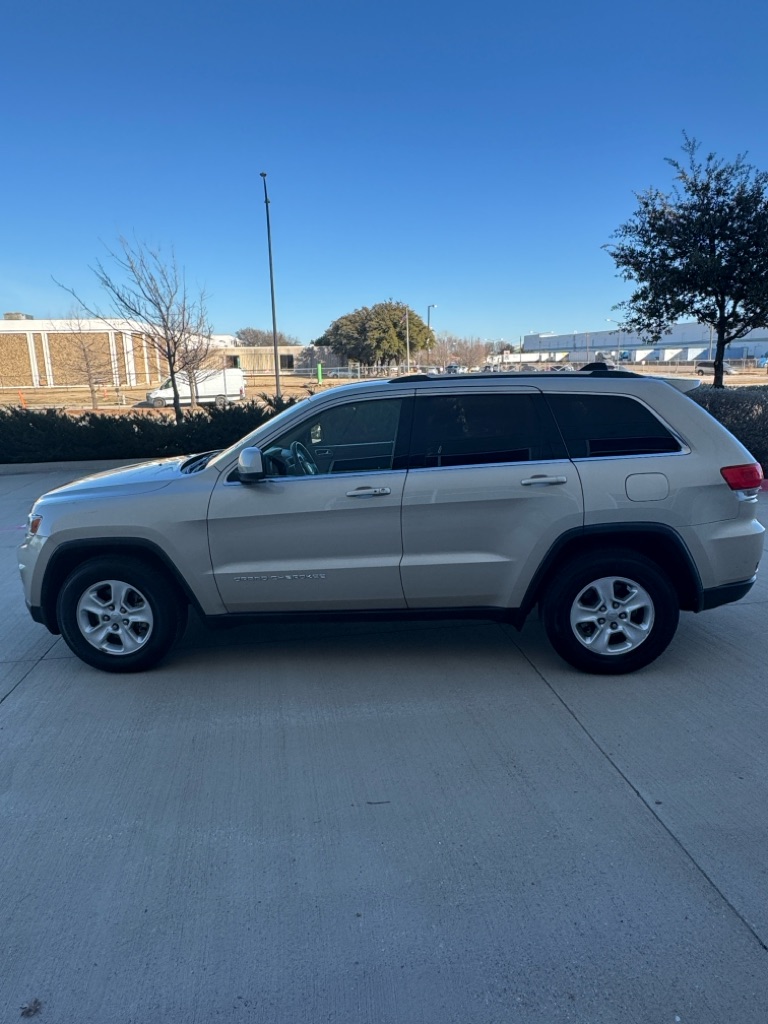 Photo 7 of this JEEP GRAND CHEROKEE