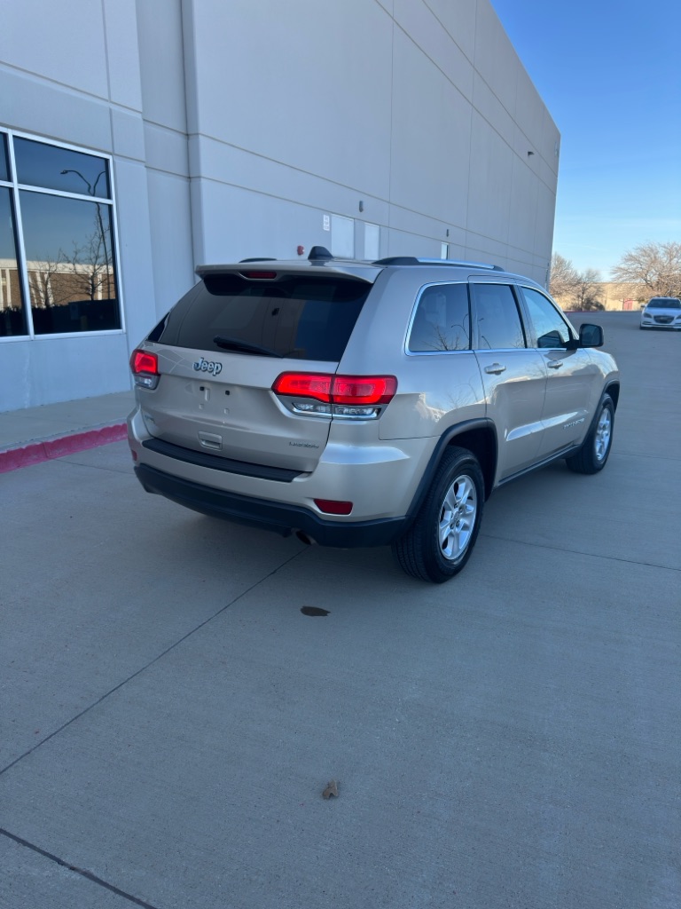 Photo 4 of this JEEP GRAND CHEROKEE