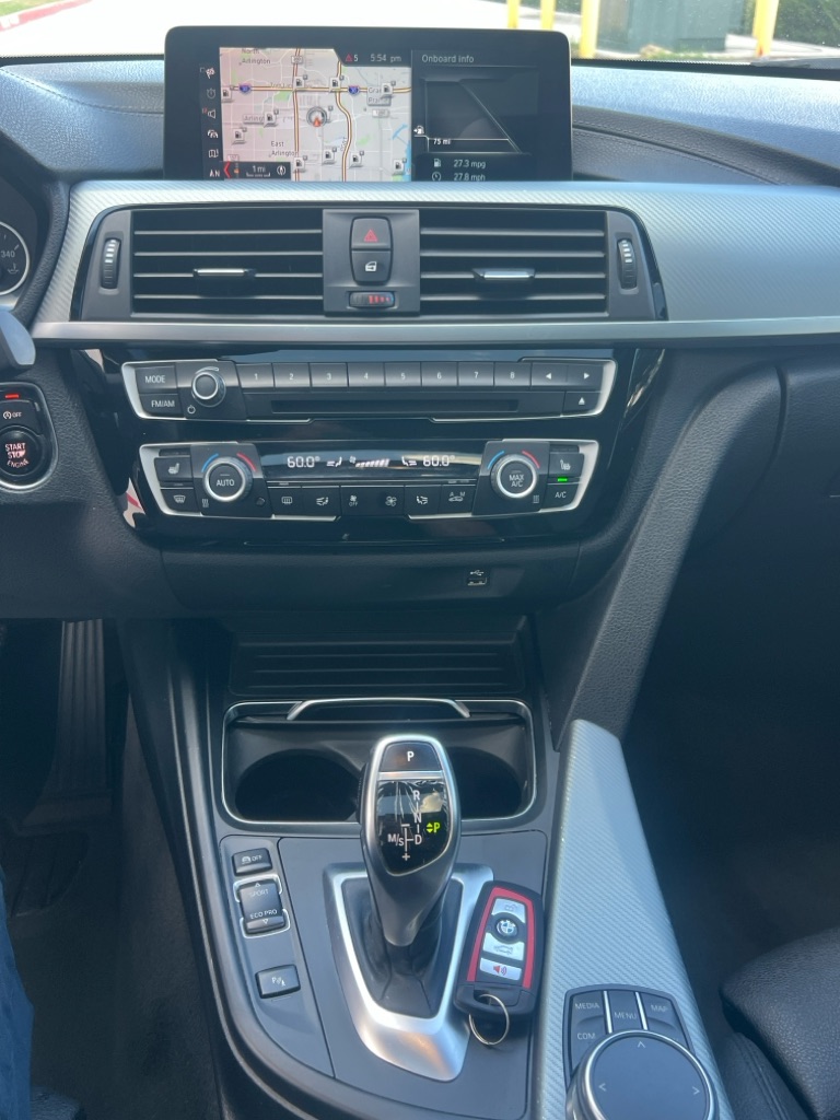 Photo 18 of this BMW 430I