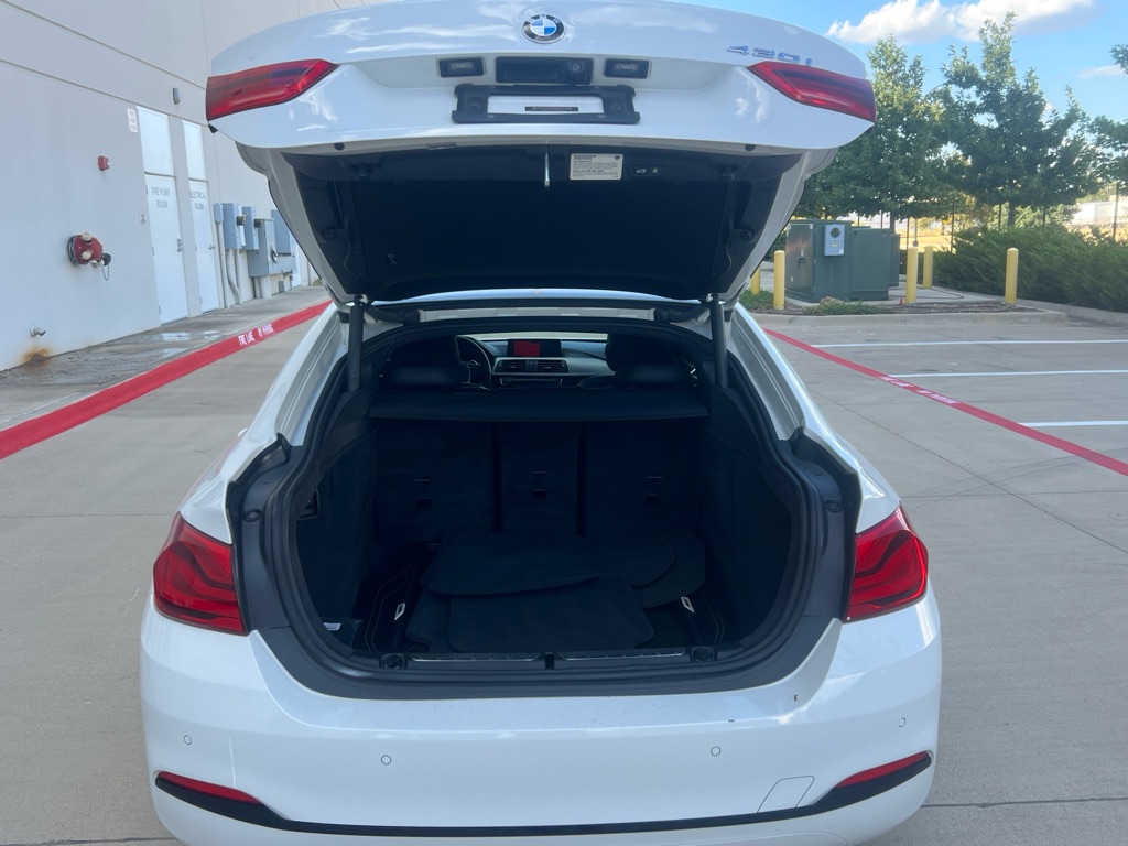 Photo 16 of this BMW 430I