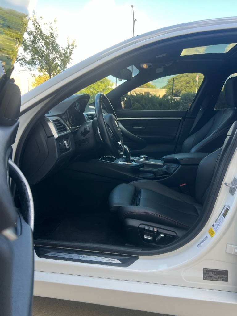 Photo 9 of this BMW 430I