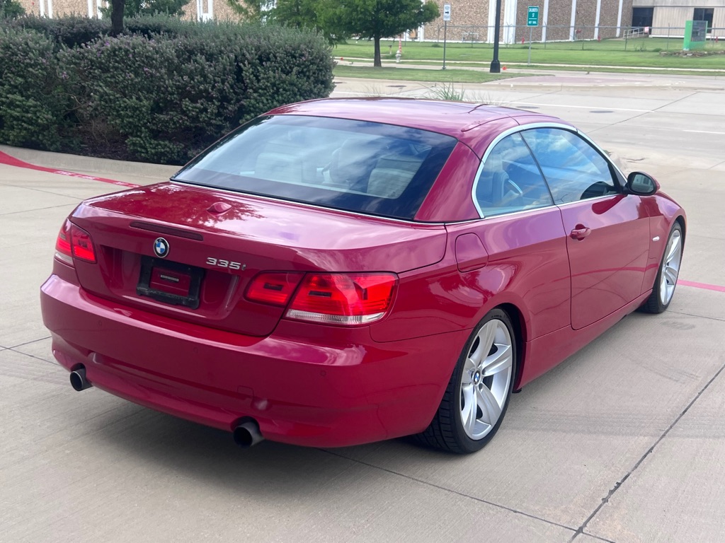 Photo 5 of this BMW 335