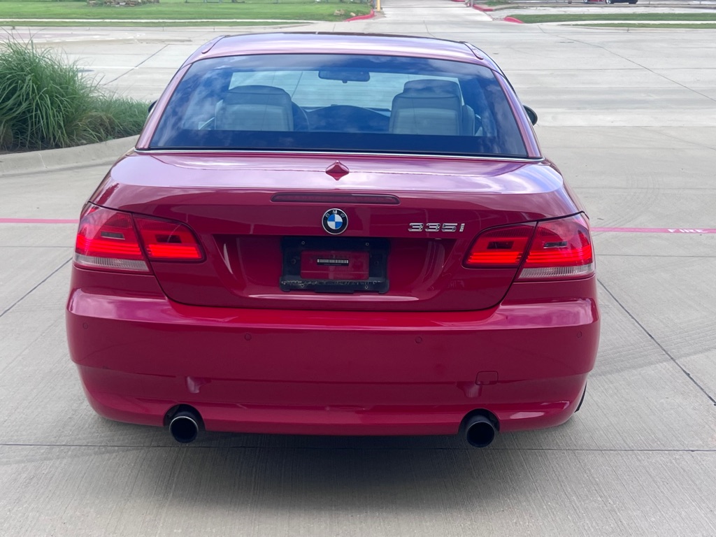 Photo 6 of this BMW 335
