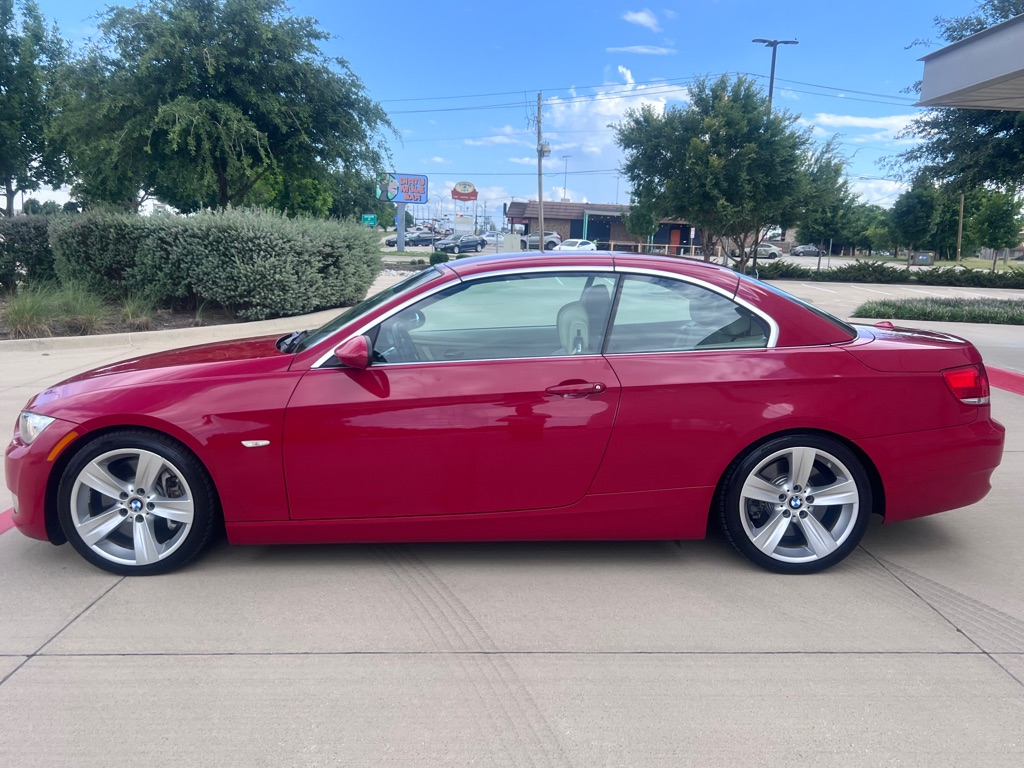 Photo 8 of this BMW 335