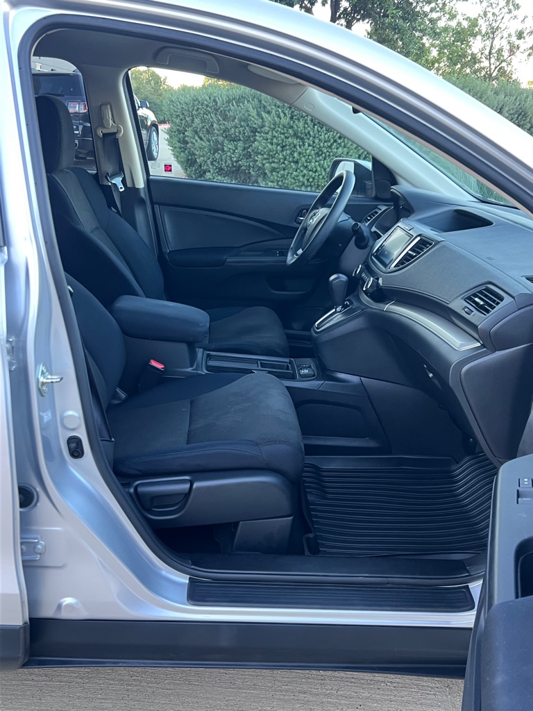 Photo 12 of this HONDA CR-V