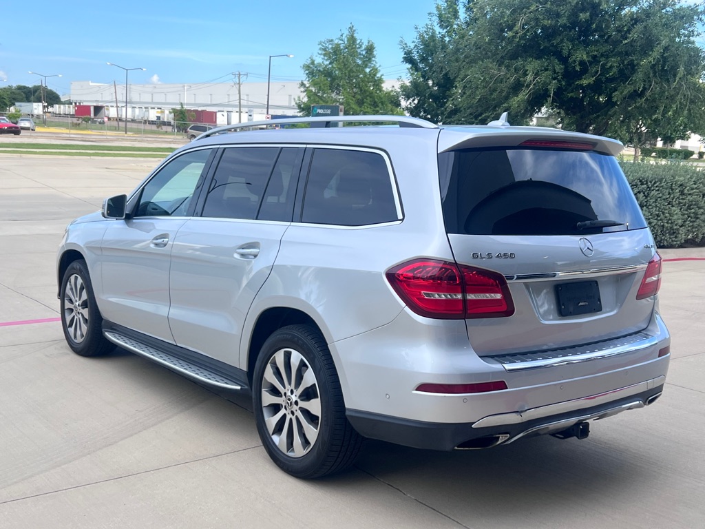 Photo 6 of this MERCEDES-BENZ GLS
