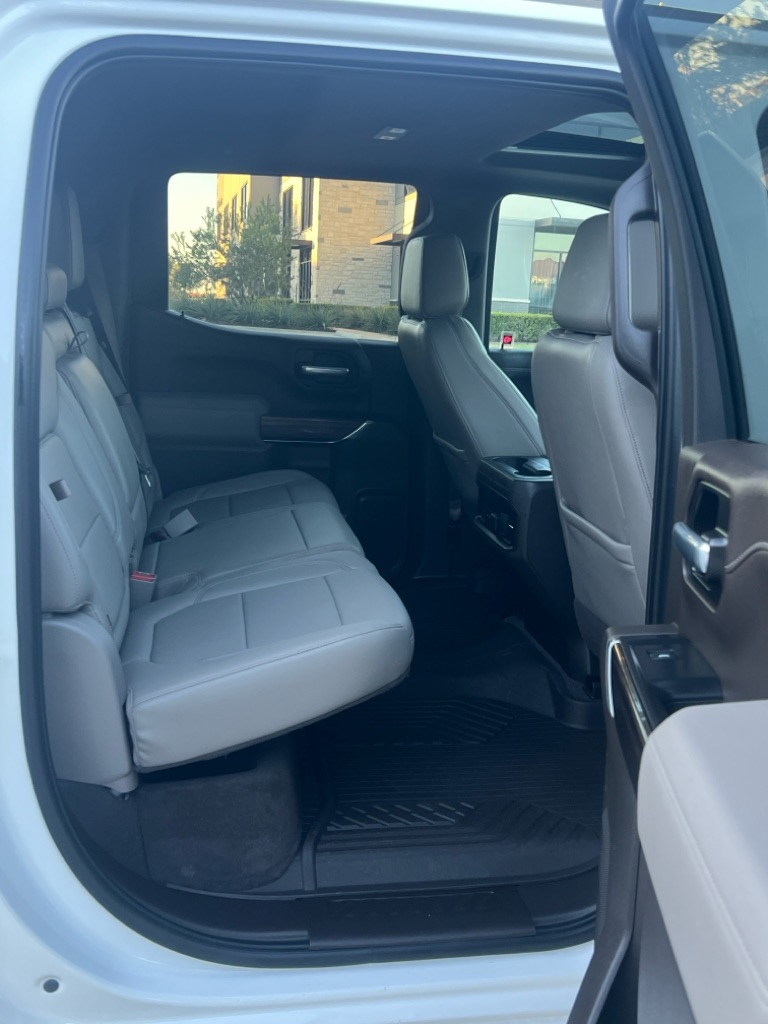 Photo 13 of this CHEVROLET SILVERADO 1500