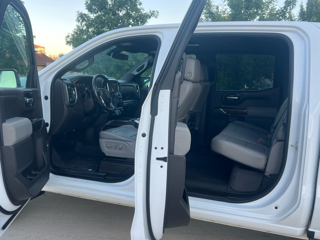 Photo 11 of this CHEVROLET SILVERADO 1500