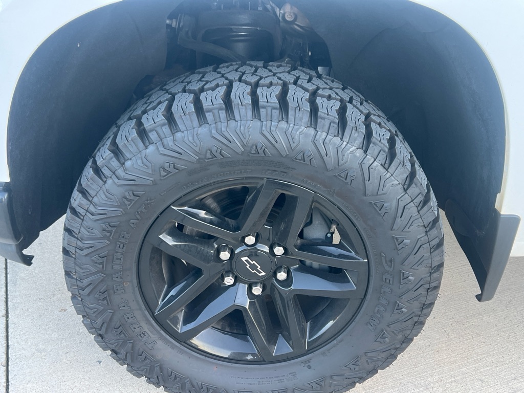 Photo 20 of this CHEVROLET SILVERADO 1500