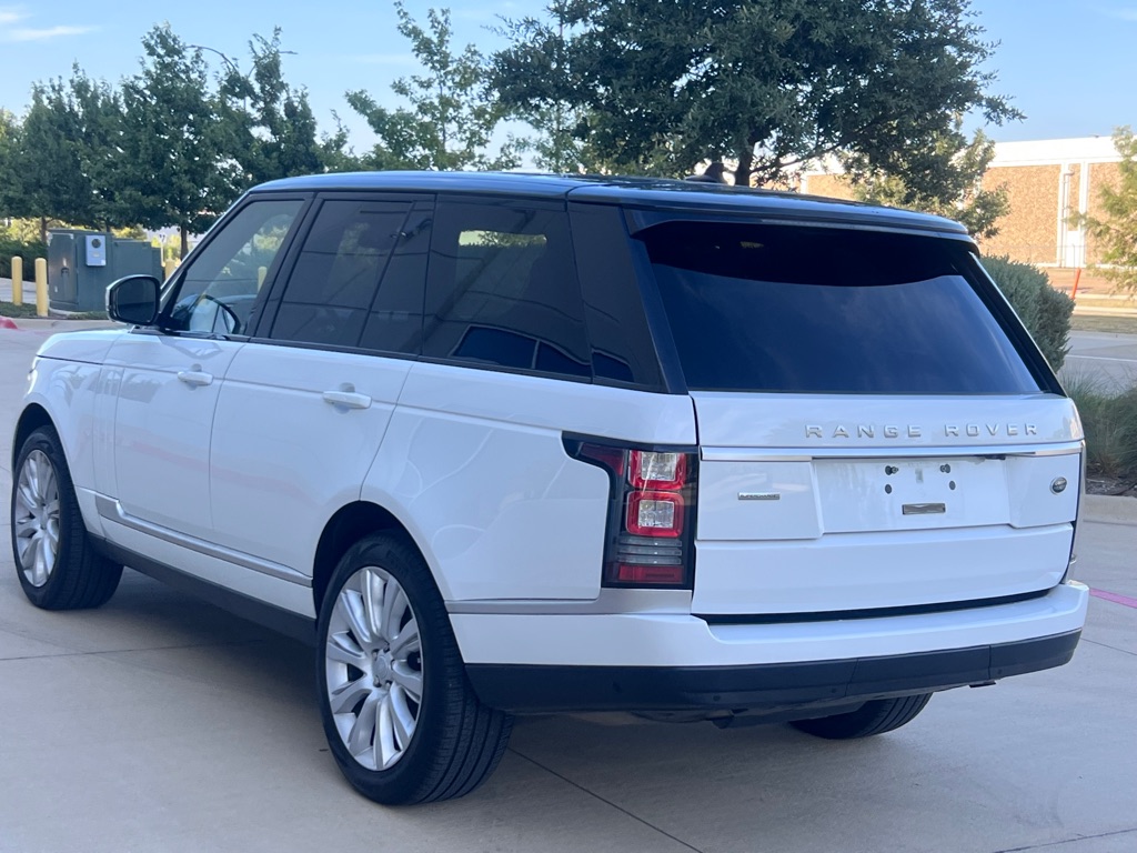 Photo 7 of this LAND ROVER RANGE ROVER