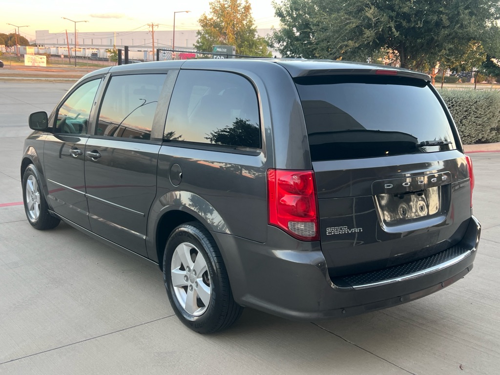 Photo 6 of this DODGE GRAND CARAVAN