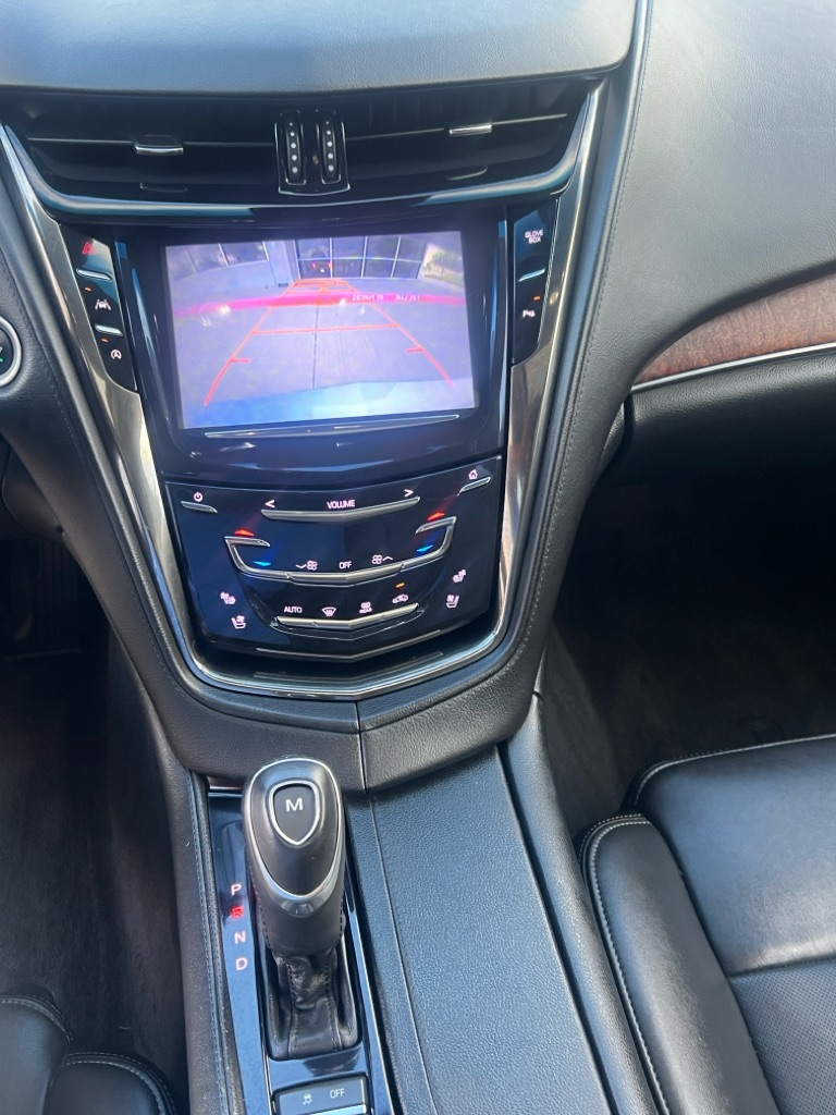 Photo 16 of this CADILLAC CTS