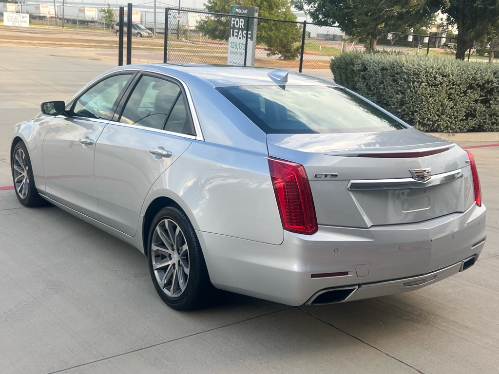 Photo 6 of this CADILLAC CTS