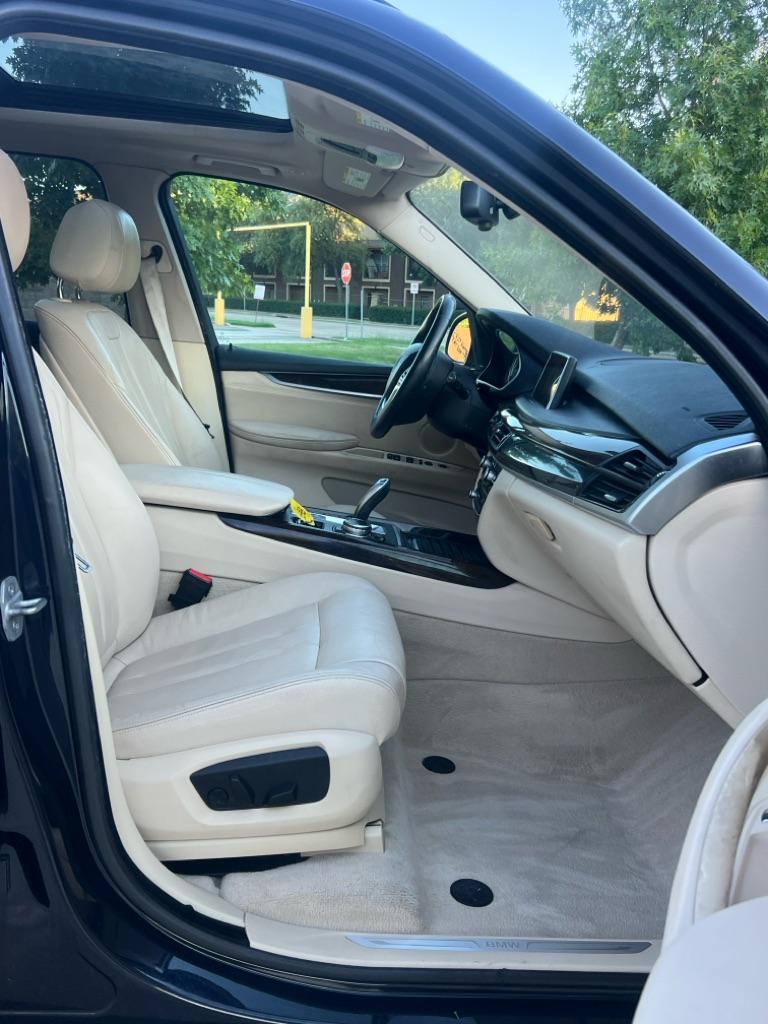 Photo 12 of this BMW X5