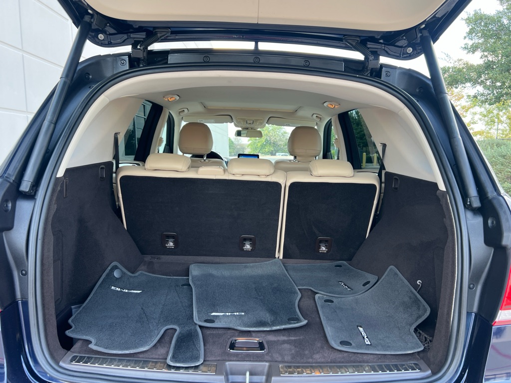 Photo 15 of this MERCEDES-BENZ GLE