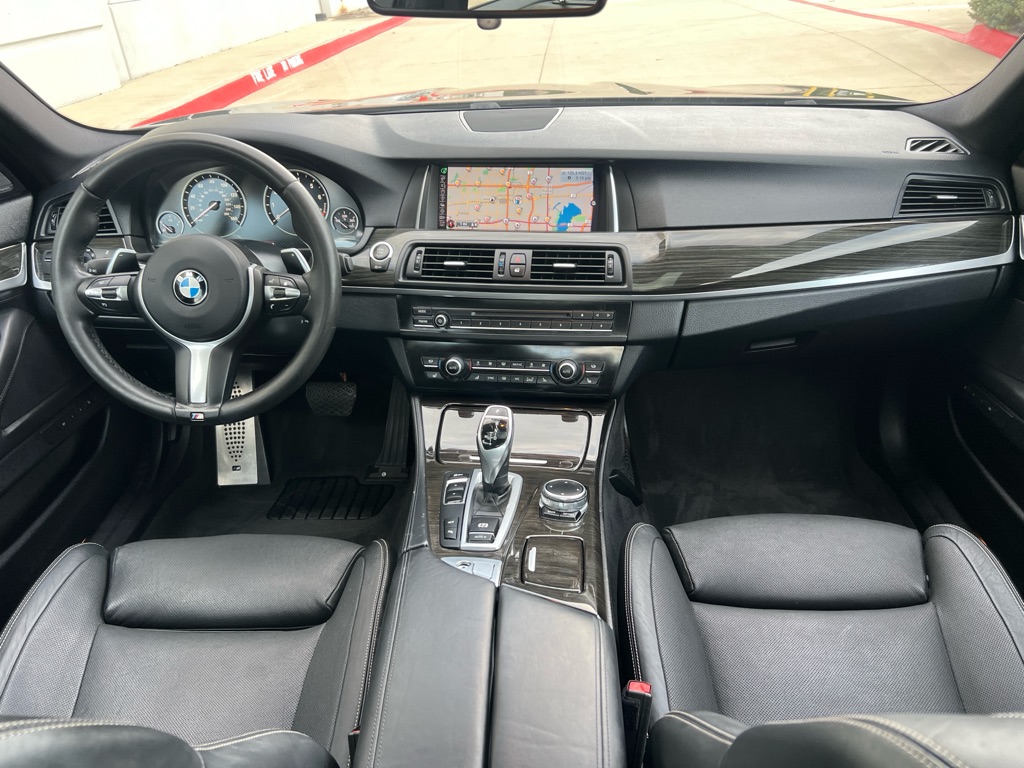 Photo 15 of this BMW 535