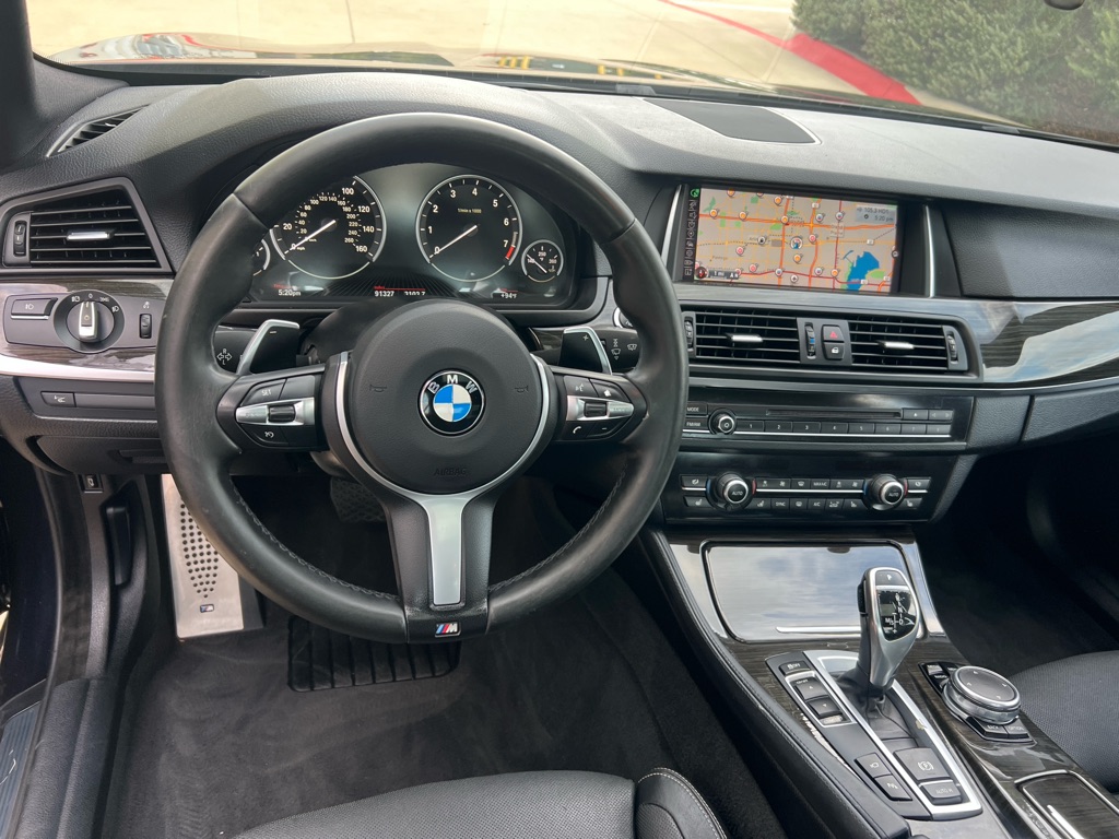 Photo 16 of this BMW 535