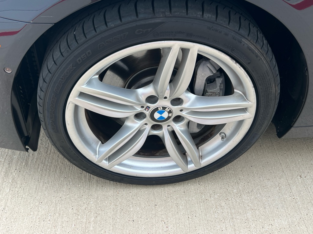 Photo 19 of this BMW 535