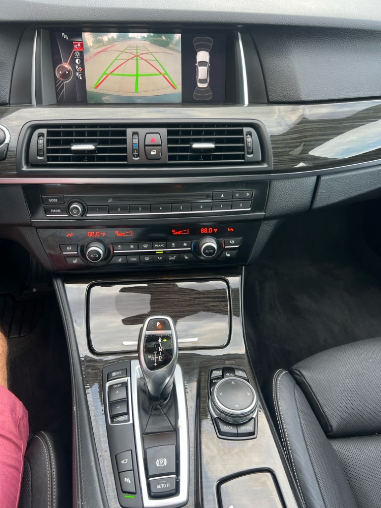 Photo 17 of this BMW 535