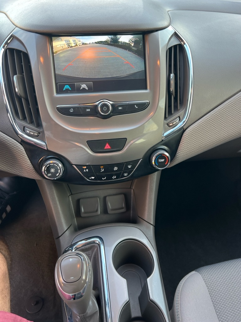 Photo 15 of this CHEVROLET CRUZE