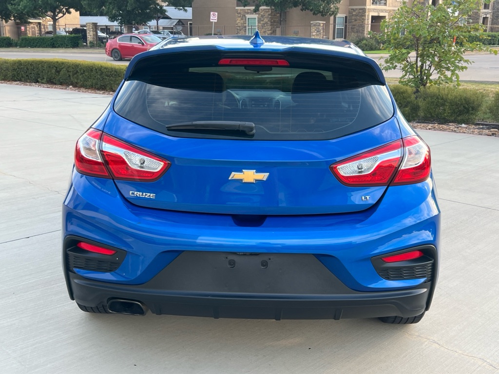 Photo 6 of this CHEVROLET CRUZE