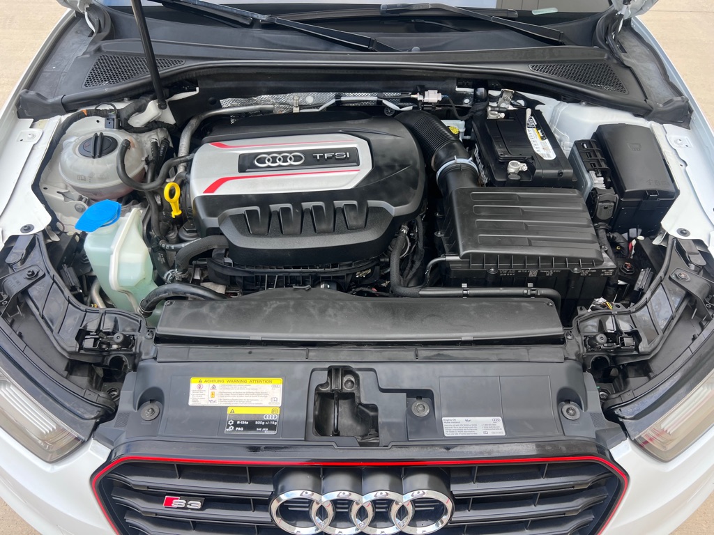 Photo 19 of this AUDI S3