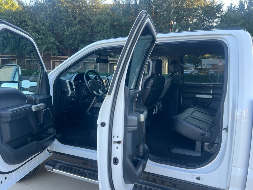 Photo 11 of this FORD F250