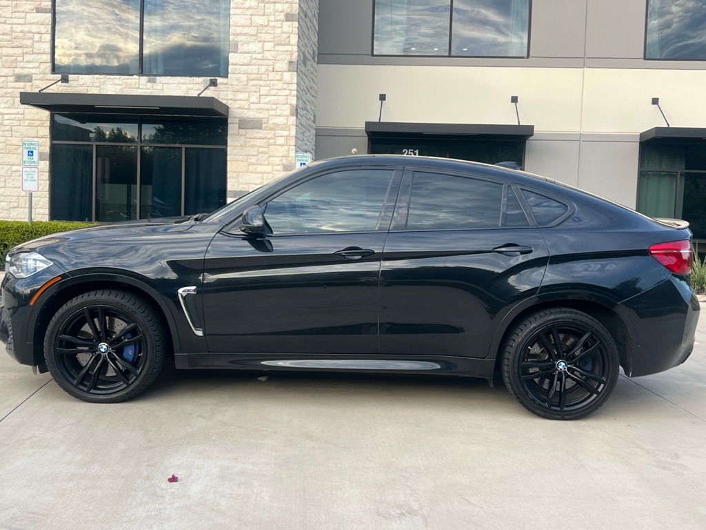 Photo 7 of this BMW X6