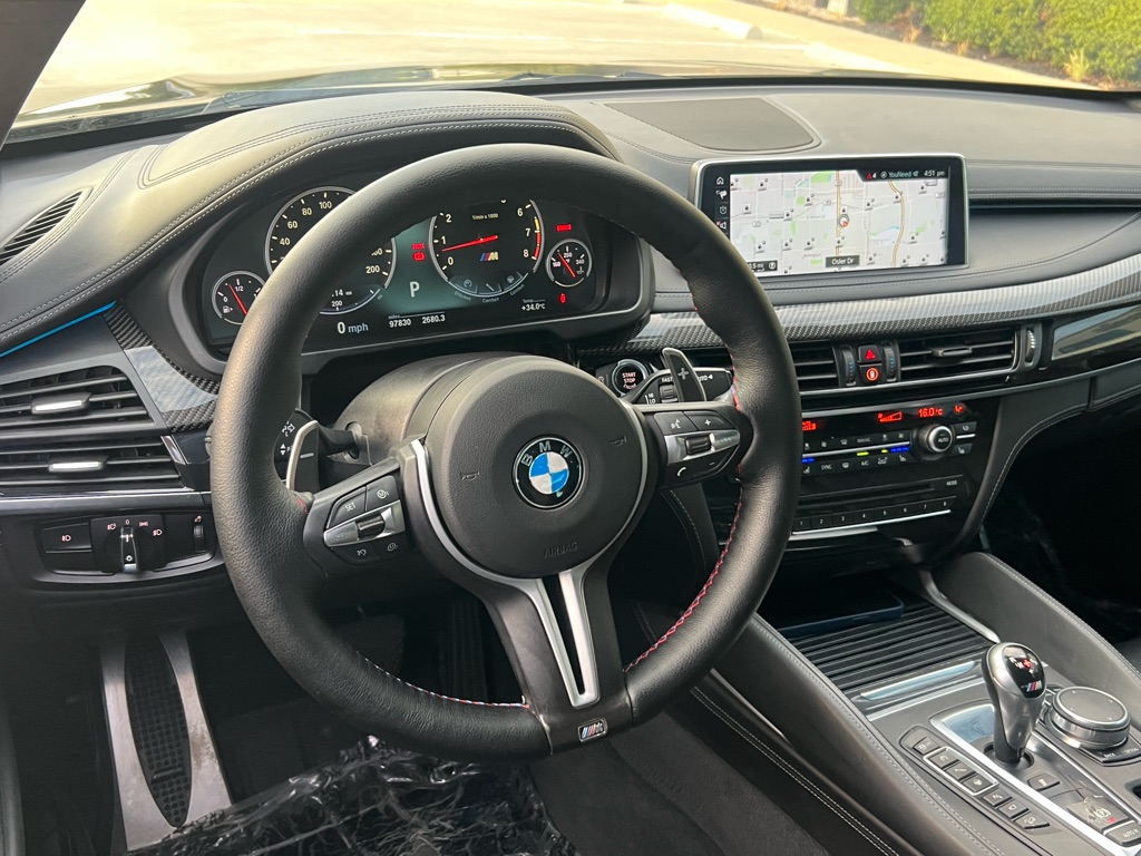 Photo 17 of this BMW X6