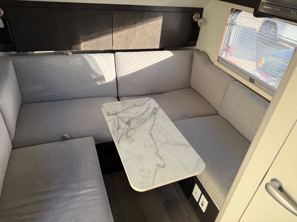 Photo 7 of this NUCAMP RV T@B SERIES