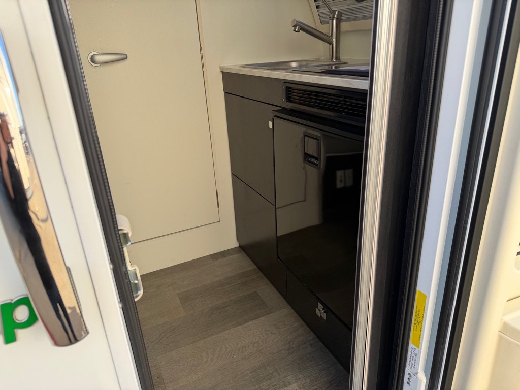 Photo 5 of this NUCAMP RV T@B SERIES