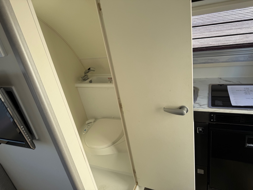 Photo 9 of this NUCAMP RV T@B SERIES