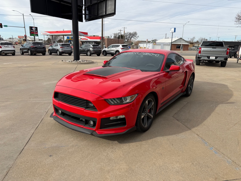 Photo 3 of this FORD MUSTANG