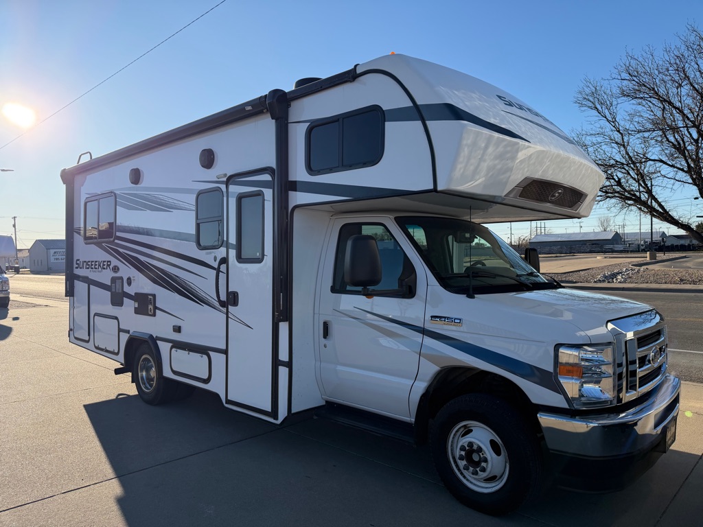 2024 FOREST RIVER SUNSEEKER 2150