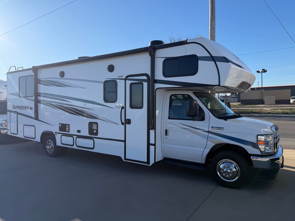2024 FOREST RIVER SUNSEEKER 2850