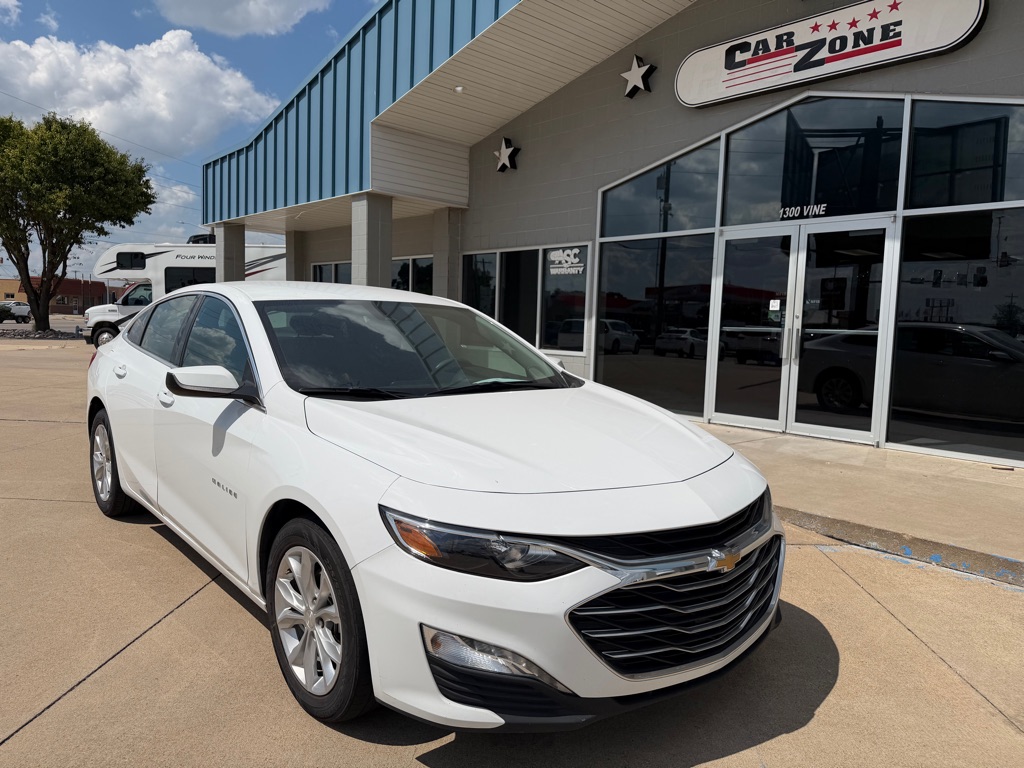 Photo 2 of this CHEVROLET MALIBU