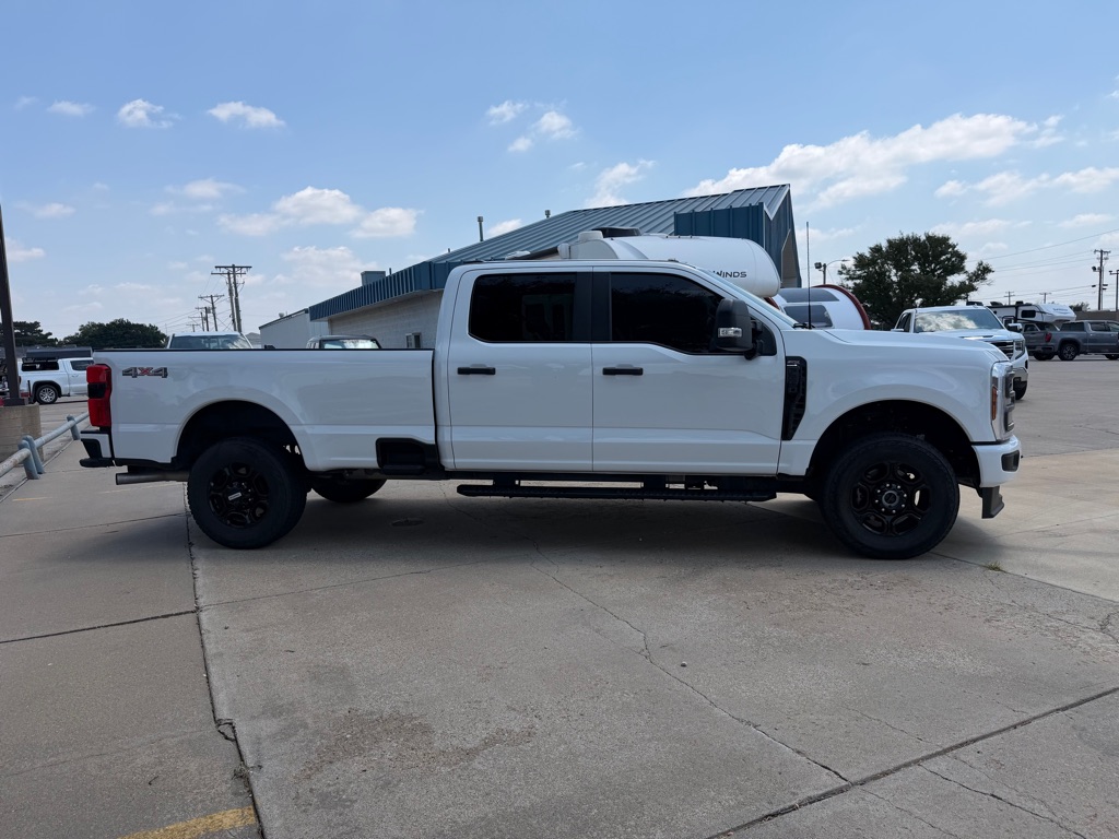 2024 FORD F250